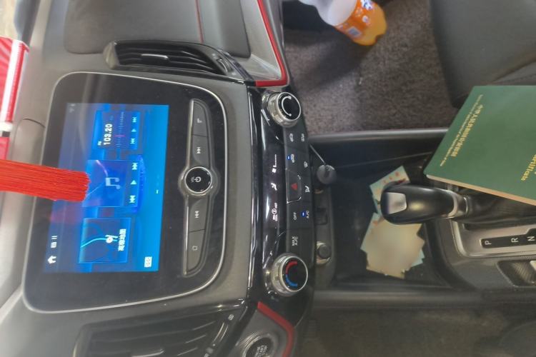 Used CHANGAN CS55 2018 1.5T Automatic Colorful Edition China V Standard Audio And AC Panel