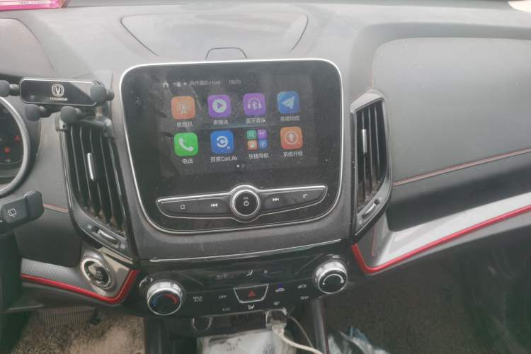 Used CHANGAN CS55 2018 1.5T Automatic Colorful Edition China V Standard Audio And AC Panel