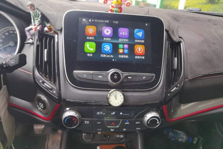 Used CHANGAN CS55 2018 1.5T Manual Xuan Dong Model China V Standard Audio And AC Panel
