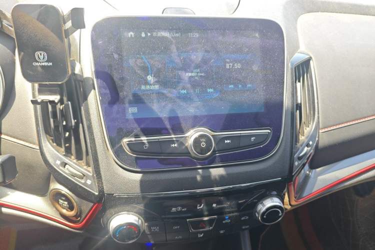 Used CHANGAN CS55 2018 1.5T Automatic Xuan Dong Model China V Standard Audio And AC Panel