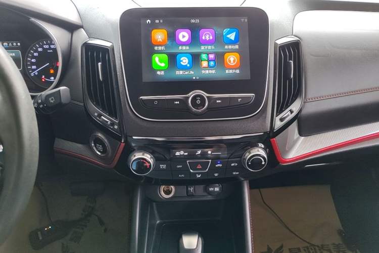 Used CHANGAN CS55 2018 1.5T Automatic Xuan Dong Model China V Standard Audio And AC Panel