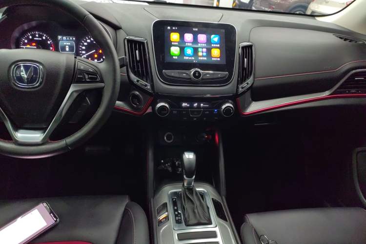 Used CHANGAN CS55 2018 1.5T Automatic Colorful Edition China V Standard Audio And AC Panel
