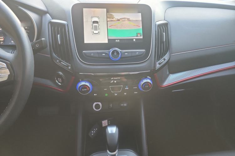 Used CHANGAN CS55 2018 1.5T Automatic Xuanzhi Model China V Standard Audio And AC Panel