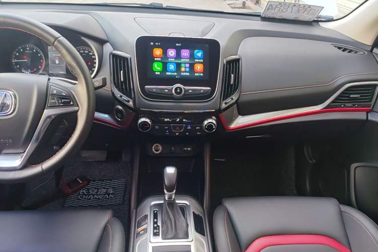 Used CHANGAN CS55 2018 1.5T Automatic Xuan Dong Model China V Standard Audio And AC Panel