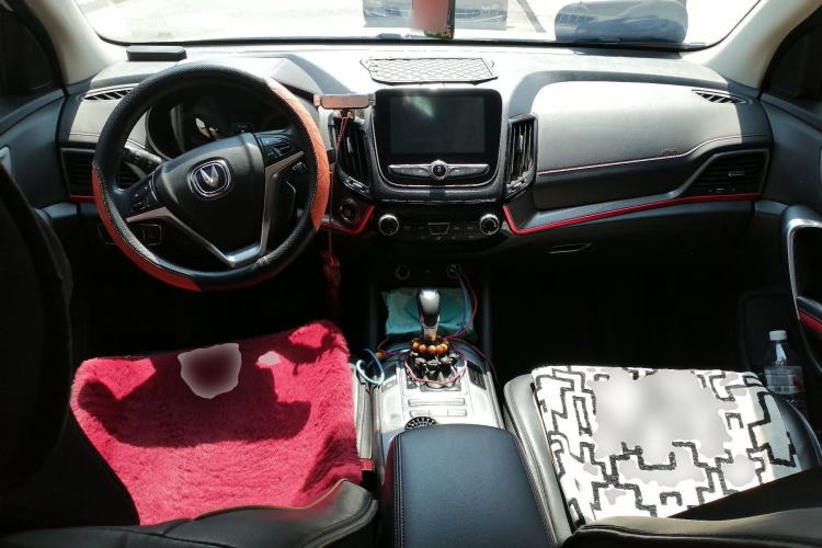 Used CHANGAN CS55 2018 1.5T Automatic Xuan Dong Model China V Standard Center Console