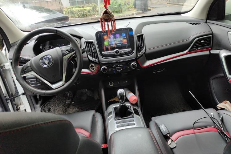 Used CHANGAN CS55 2018 1.5T Manual Xuan Dong Model China V Standard Center Console