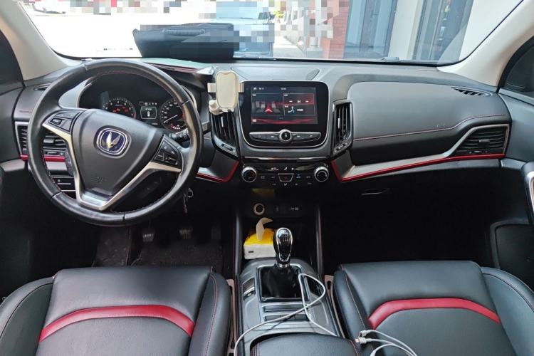 Used CHANGAN CS55 2018 1.5T Manual Colorful Model China V Standard Center Console