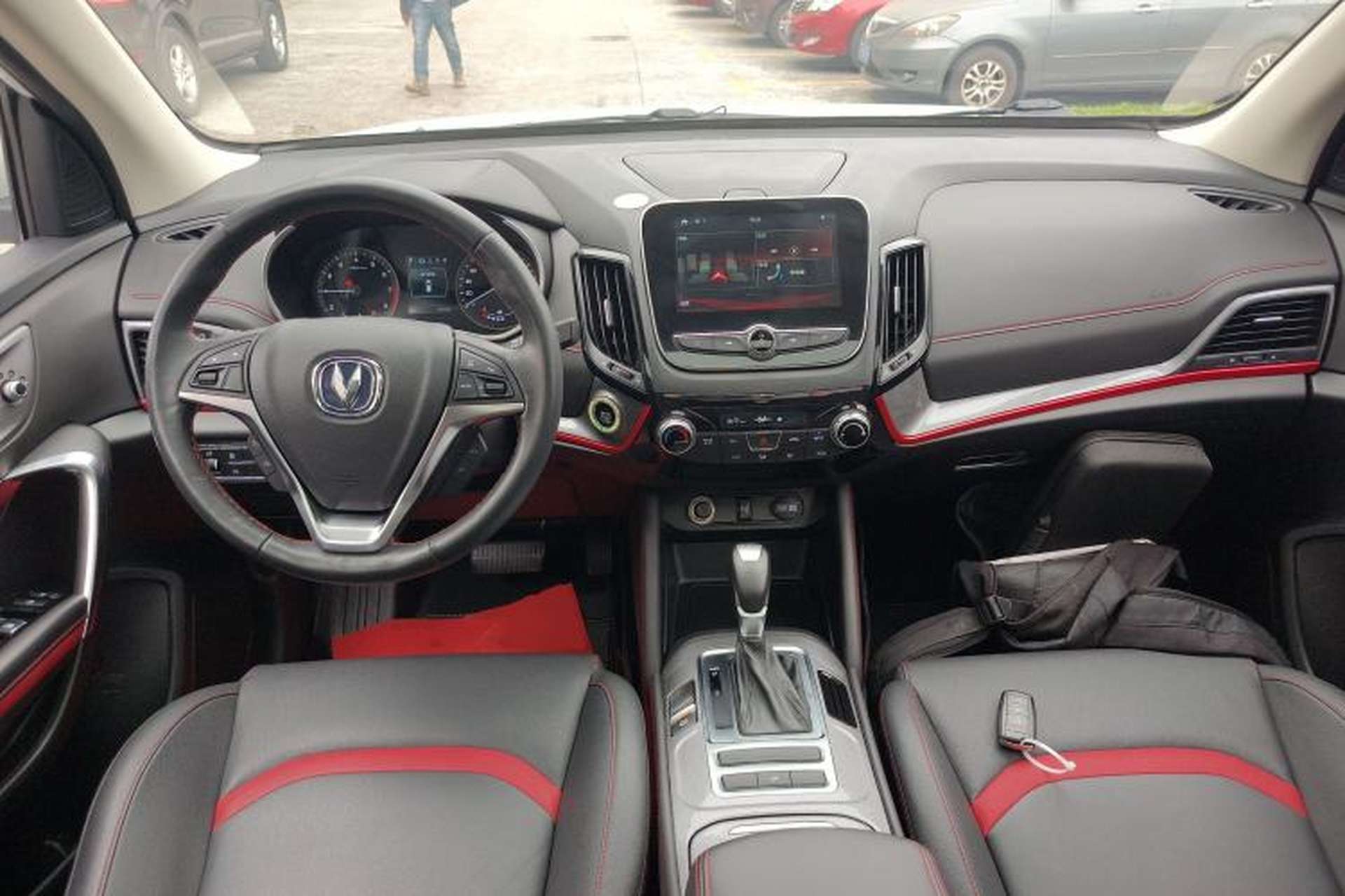 Used CHANGAN CS55 2018 1.5T Automatic Colorful Edition China V Standard Center Console