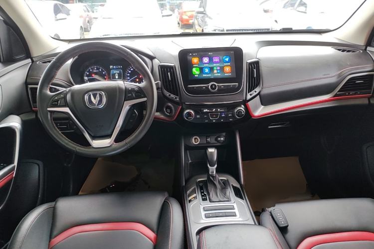 Used CHANGAN CS55 2018 1.5T Automatic Xuan Dong Model China V Standard Center Console
