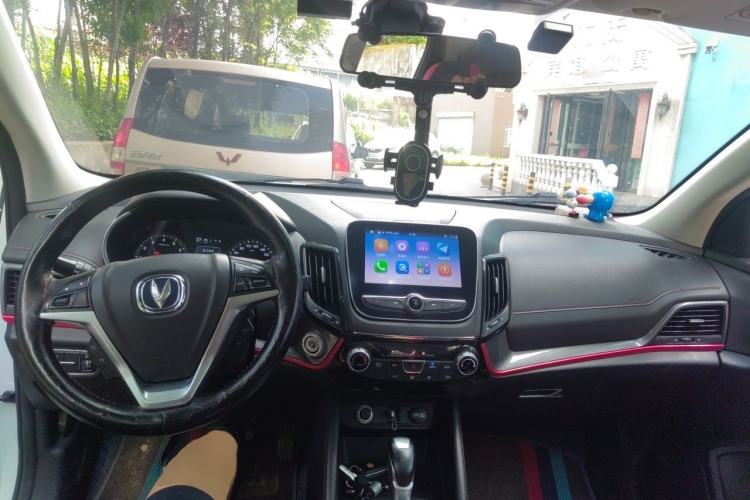 Used CHANGAN CS55 2018 1.5T Automatic Xuan Dong Model China V Standard Center Console