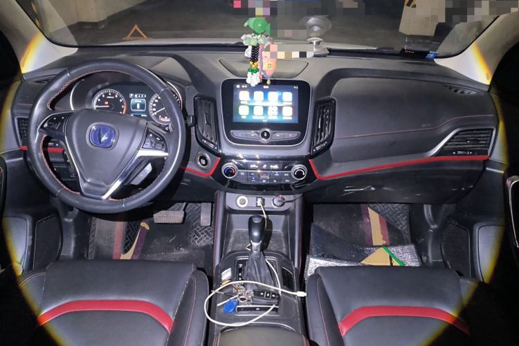 Used CHANGAN CS55 2018 1.5T Automatic Colorful Edition China V Standard Center Console