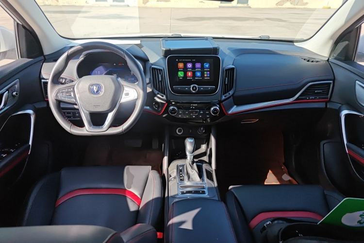 Used CHANGAN CS55 2018 1.5T Automatic Cool Edition China V standard Center Console