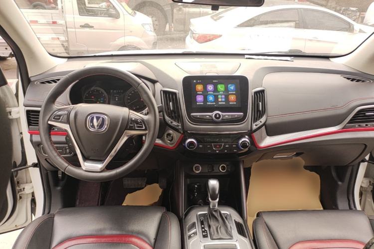 Used CHANGAN CS55 2018 1.5T Automatic Colorful Edition China V Standard Center Console