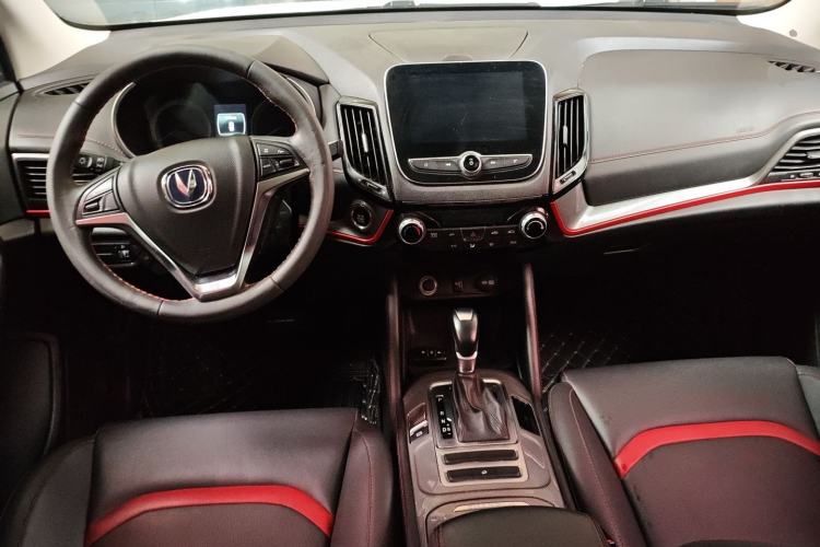 Used CHANGAN CS55 2018 1.5T Automatic Colorful Edition China V Standard Center Console