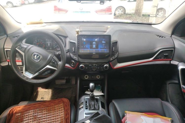 Used CHANGAN CS55 2018 1.5T Automatic BlueMotion Model China V Standard Center Console