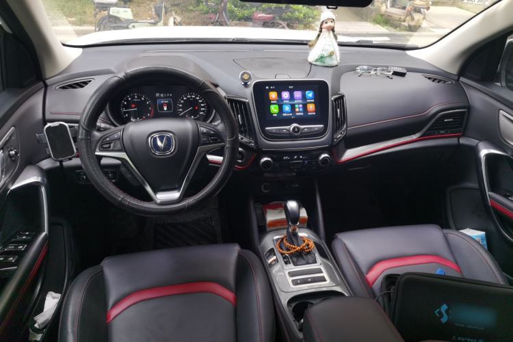 Used CHANGAN CS55 2018 1.5T Automatic Xuan Dong Model China V Standard Center Console