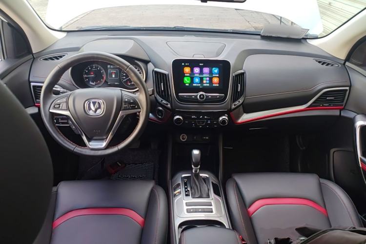 Used CHANGAN CS55 2018 1.5T Automatic Xuan Dong Model China V Standard Center Console