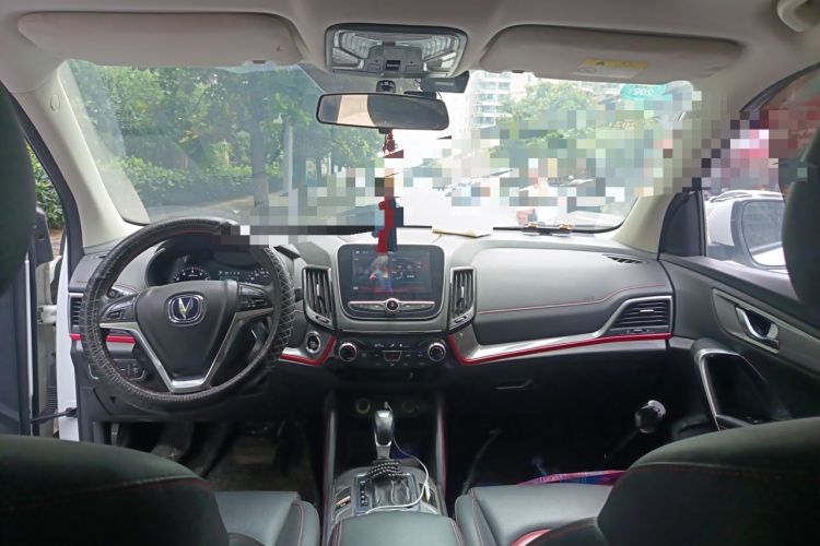 Used CHANGAN CS55 2018 1.5T Automatic Colorful Edition China V Standard Center Console