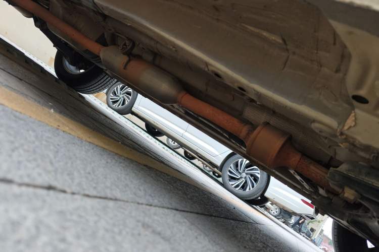Used CHANGAN CS55 2018 1.5T Automatic Colorful Edition China V Standard Chassis Front Right