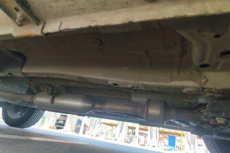 Used CHANGAN CS55 2018 1.5T Manual Colorful Model China V Standard Chassis Front Right