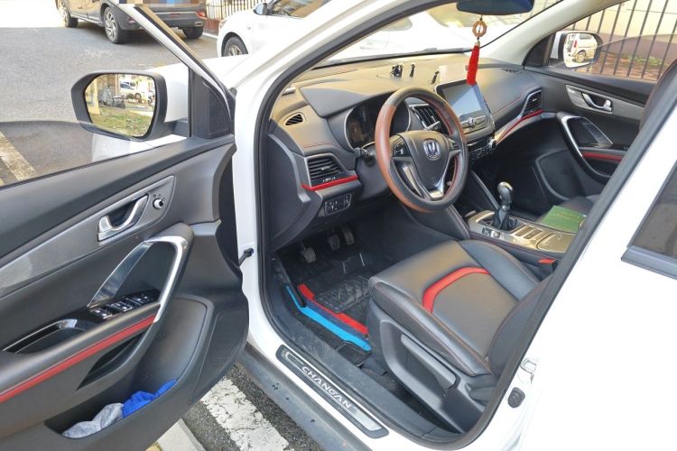 Used CHANGAN CS55 2018 1.5T Manual Xuan Dong Model China V Standard Driver Seat