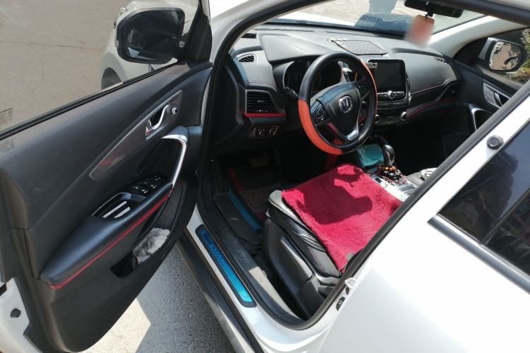 Used CHANGAN CS55 2018 1.5T Automatic Xuan Dong Model China V Standard Driver Seat