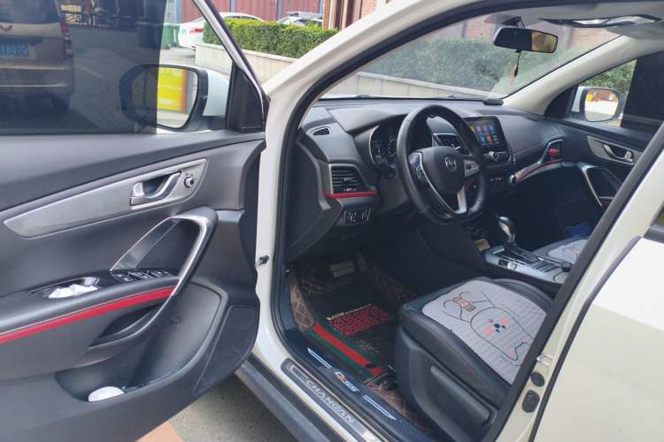 Used CHANGAN CS55 2018 1.5T Automatic Lite Edition China VI Driver Seat