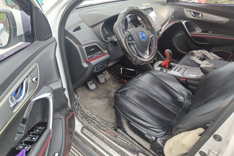 Used CHANGAN CS55 2018 1.5T Manual Colorful Model China V Standard Driver Seat