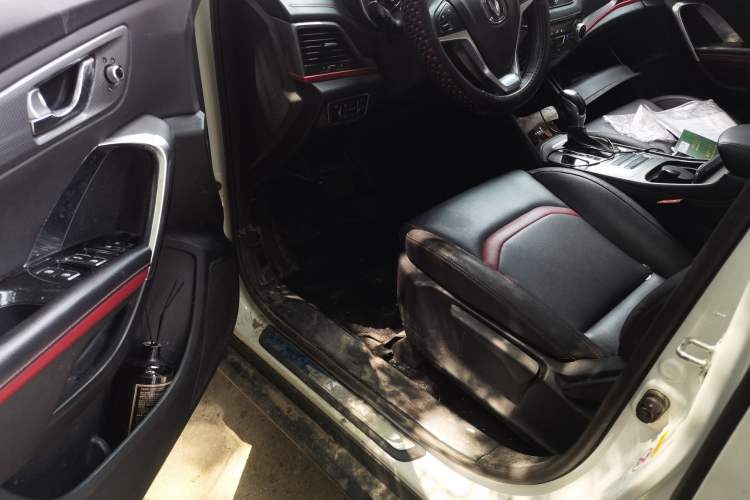 Used CHANGAN CS55 2018 1.5T Automatic Xuan Dong Model China V Standard Driver Seat