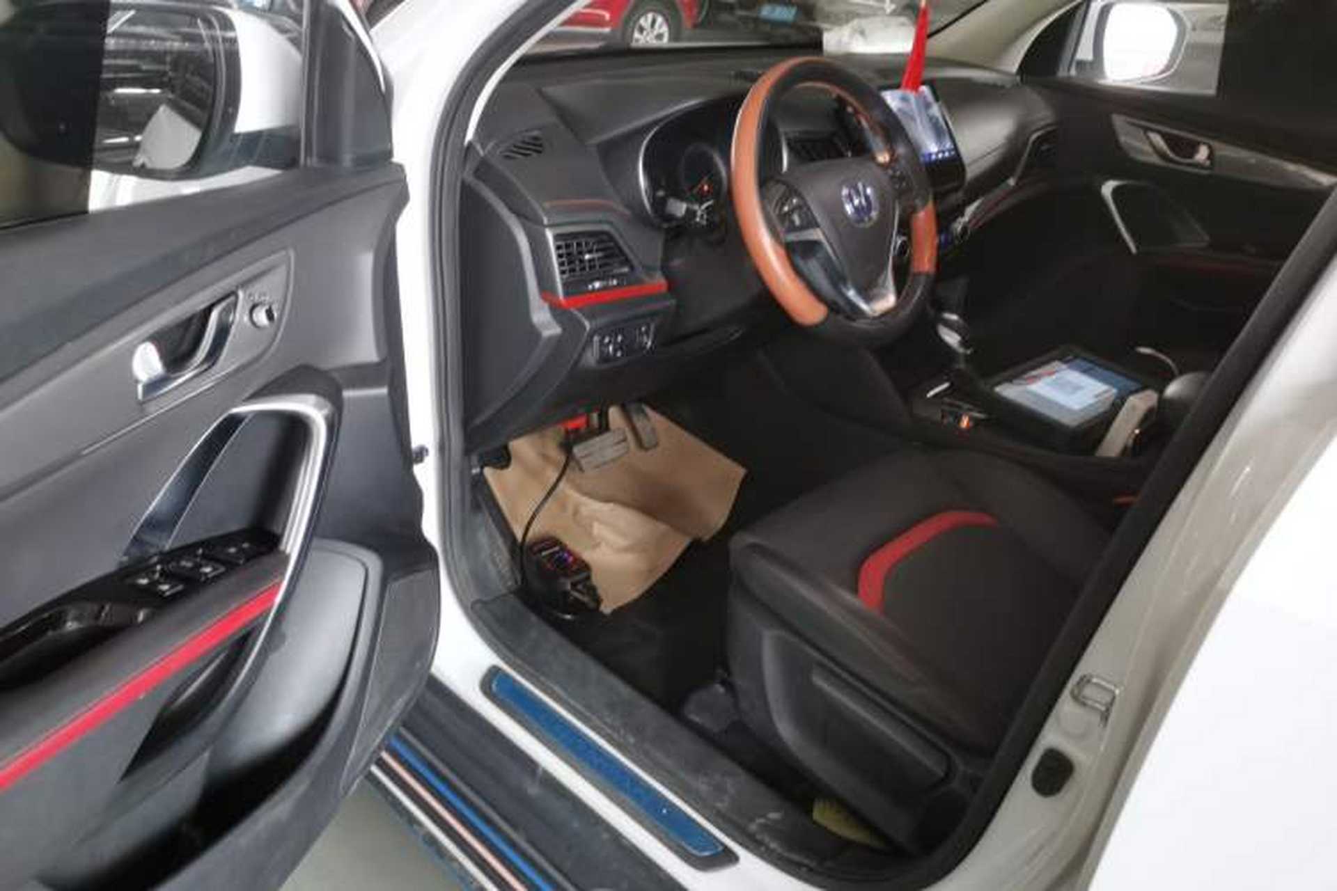 Used CHANGAN CS55 2018 1.5T Automatic Colorful Edition China V Standard Driver Seat
