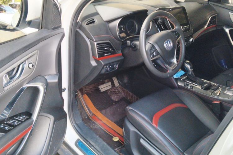 Used CHANGAN CS55 2018 1.5T Automatic Colorful Edition China V Standard Driver Seat