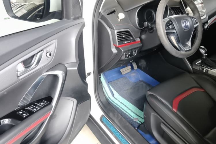 Used CHANGAN CS55 2018 1.5T Automatic Xuan Dong Model China V Standard Driver Seat