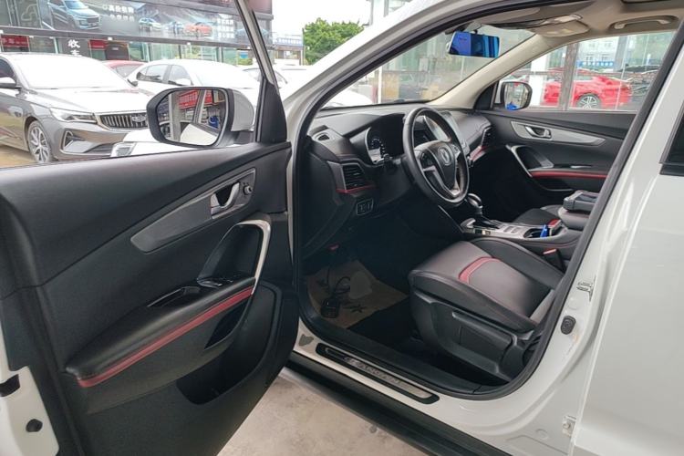 Used CHANGAN CS55 2018 1.5T Automatic Xuan Dong Model China V Standard Driver Seat