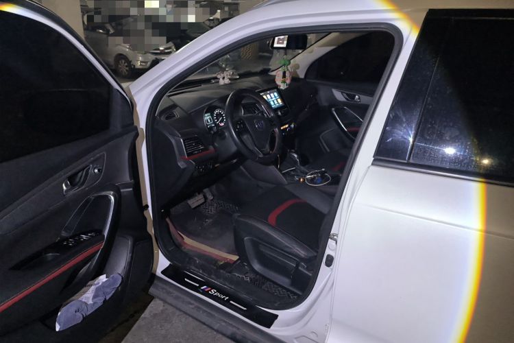 Used CHANGAN CS55 2018 1.5T Automatic Colorful Edition China V Standard Driver Seat