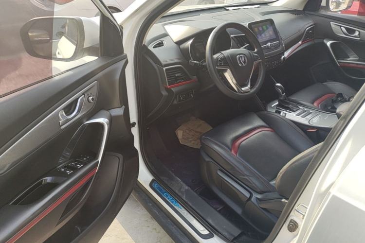 Used CHANGAN CS55 2018 1.5T Automatic Colorful Edition China V Standard Driver Seat