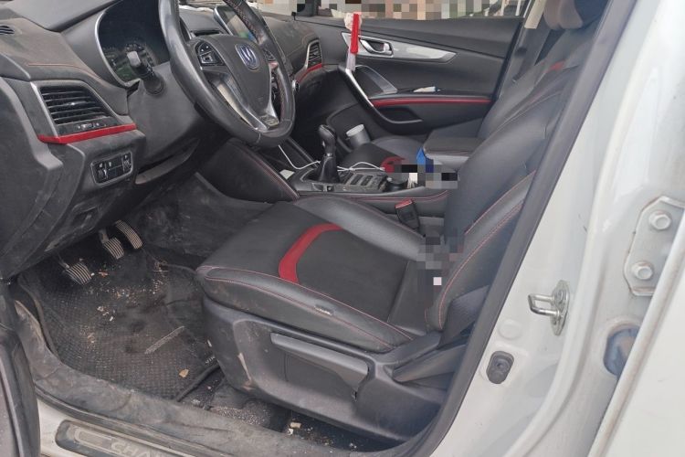 Used CHANGAN CS55 2018 1.5T Manual Colorful Model China V Standard Driver Seat