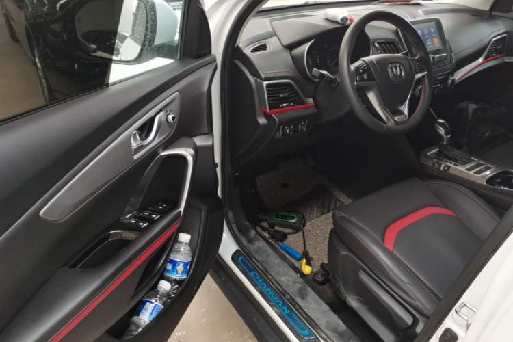 Used CHANGAN CS55 2018 1.5T Automatic Colorful Edition China V Standard Driver Seat