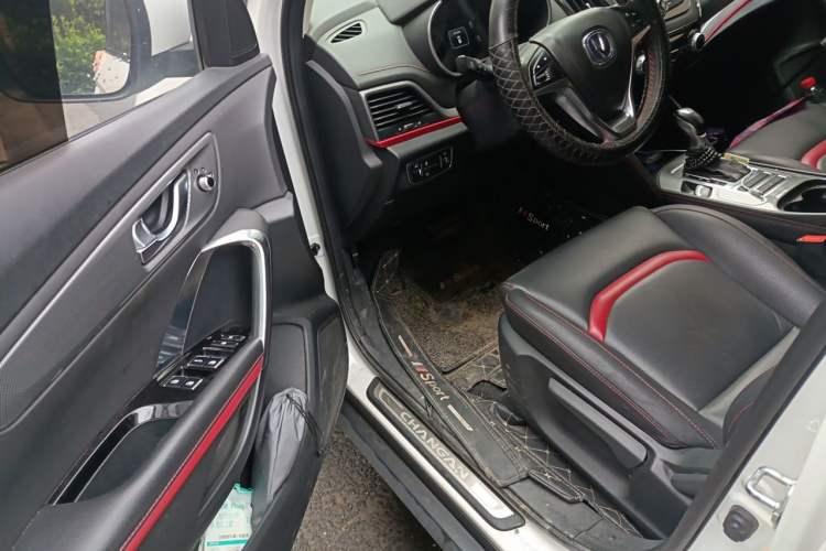 Used CHANGAN CS55 2018 1.5T Automatic Colorful Edition China V Standard Driver Seat
