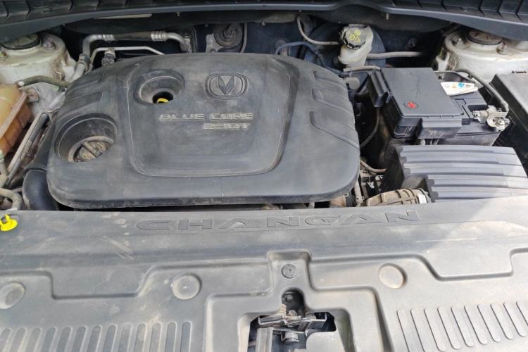 Used CHANGAN CS55 2018 1.5T Manual Colorful Model China V Standard Engine Bay