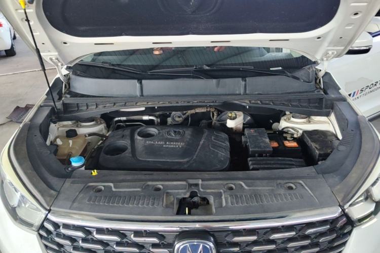 Used CHANGAN CS55 2018 1.5T Automatic Colorful Edition China V Standard Engine Bay