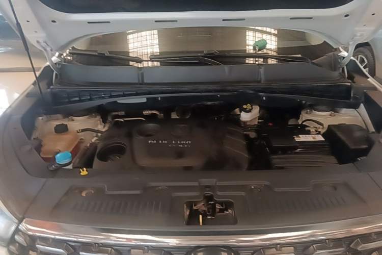 Used CHANGAN CS55 2018 1.5T Automatic Colorful Edition China V Standard Engine Bay