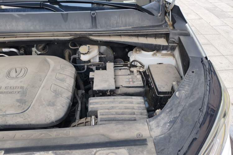 Used CHANGAN CS55 2018 1.5T Automatic Lite Edition China VI Engine Bay Left