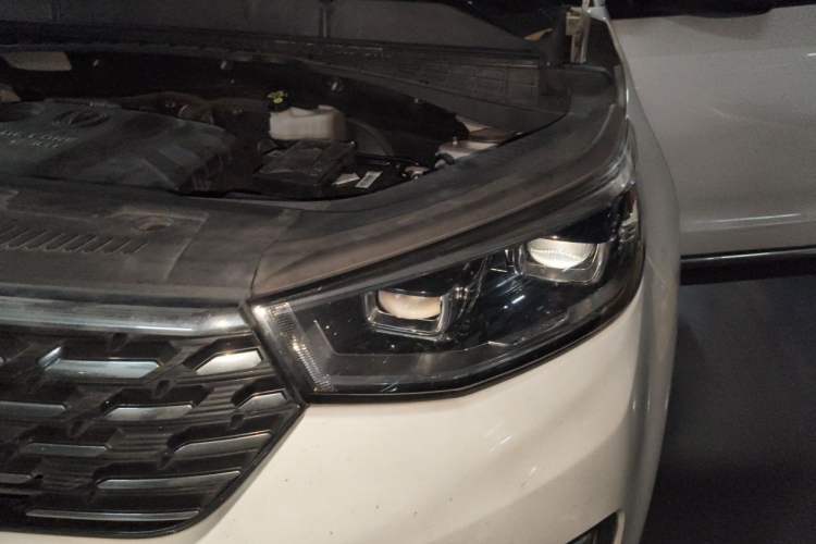 Used CHANGAN CS55 2018 1.5T Automatic Xuan Dong Model China V Standard Engine Bay Left