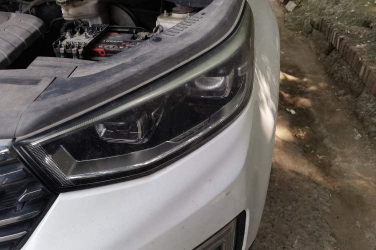 Used CHANGAN CS55 2018 1.5T Automatic Xuan Dong Model China V Standard Engine Bay Left