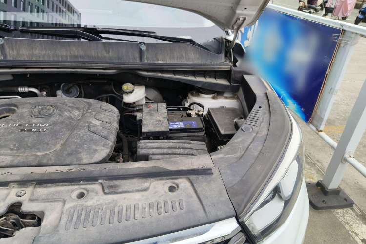 Used CHANGAN CS55 2018 1.5T Automatic Colorful Edition China V Standard Engine Bay Left