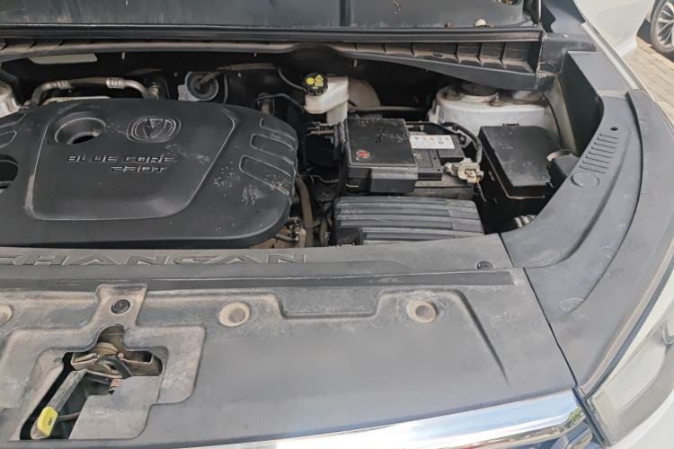 Used CHANGAN CS55 2018 1.5T Manual Colorful Model China V Standard Engine Bay Left