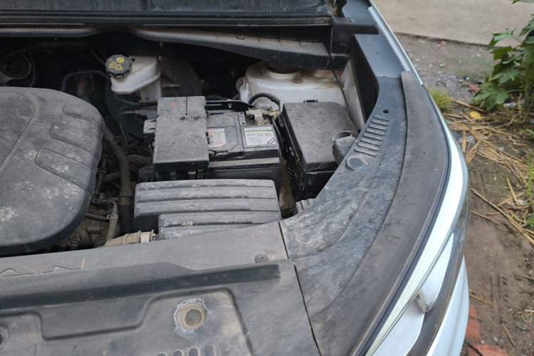 Used CHANGAN CS55 2018 1.5T Automatic Colorful Edition China V Standard Engine Bay Left