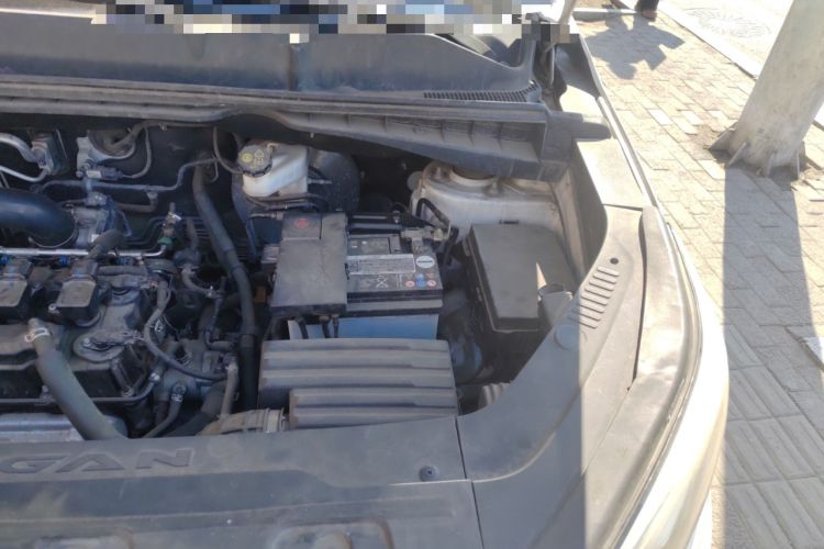 Used CHANGAN CS55 2018 1.5T Automatic Colorful Edition China V Standard Engine Bay Left