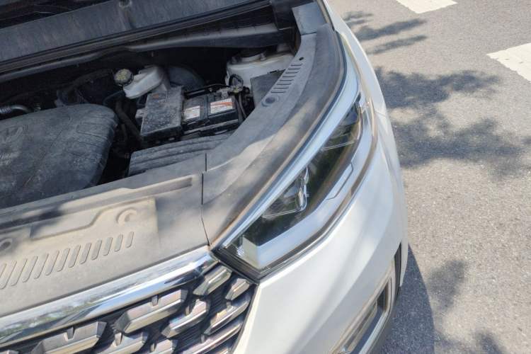 Used CHANGAN CS55 2018 1.5T Automatic Xuan Dong Model China V Standard Engine Bay Left