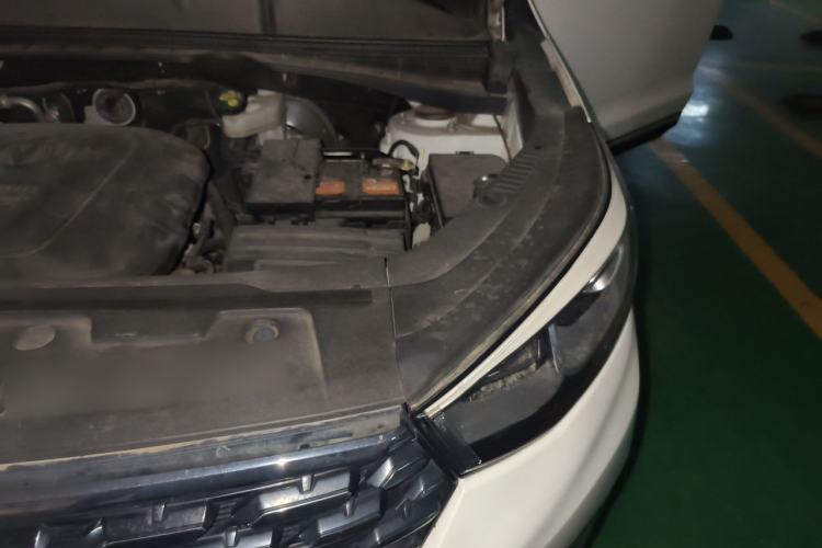 Used CHANGAN CS55 2018 1.5T Automatic Colorful Edition China V Standard Engine Bay Left